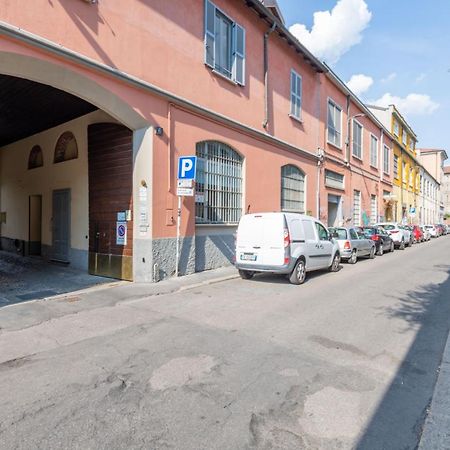 Milano Apartments Voghera Milão Exterior foto
