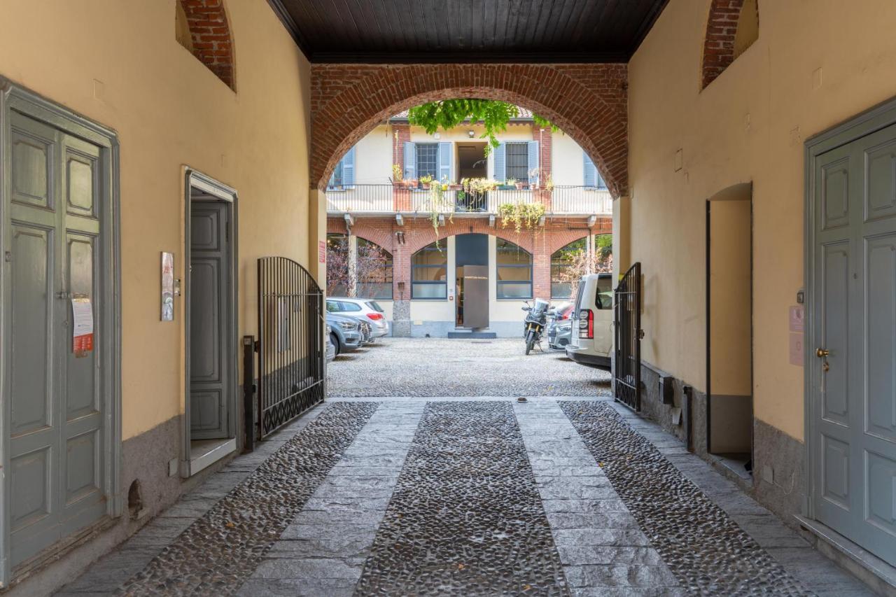 Milano Apartments Voghera Milão Exterior foto
